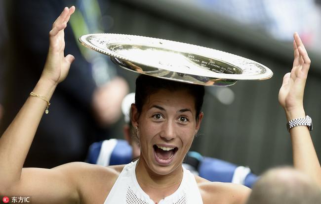 爱游戏-穆古鲁扎在TES比赛中战术调整，重要助攻引发热议！