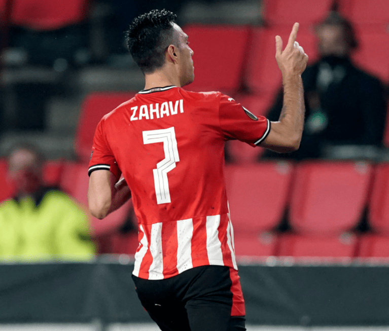 爱游戏体育-今夜埃因霍温调整名单以备欧联，外线爆发环节打磨，压力陡增，高层口径保持一致(巴黎圣日耳曼vs埃因霍温比分预测)