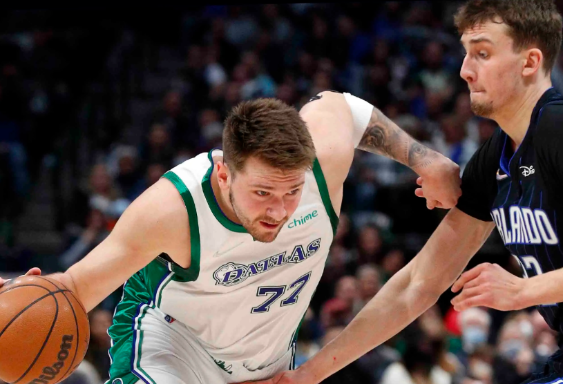 AYX-TheShy关键节点惊险取胜，独行侠带队取胜！的简单介绍